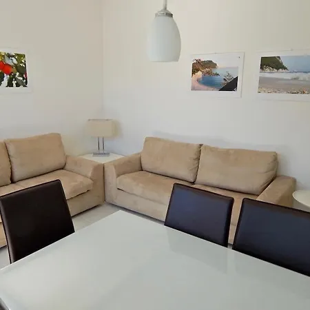 Lägenhet N04 Magnifico Trilocale Con Giardino Numana